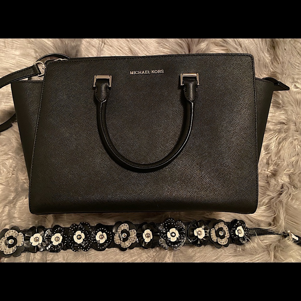 Michael Kors Selma Large Leather Bag